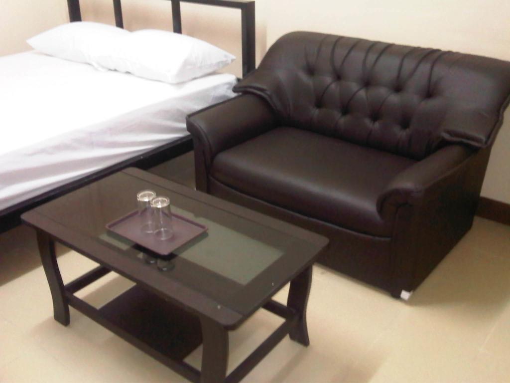 Lee House Inn Bangkok Ruang foto