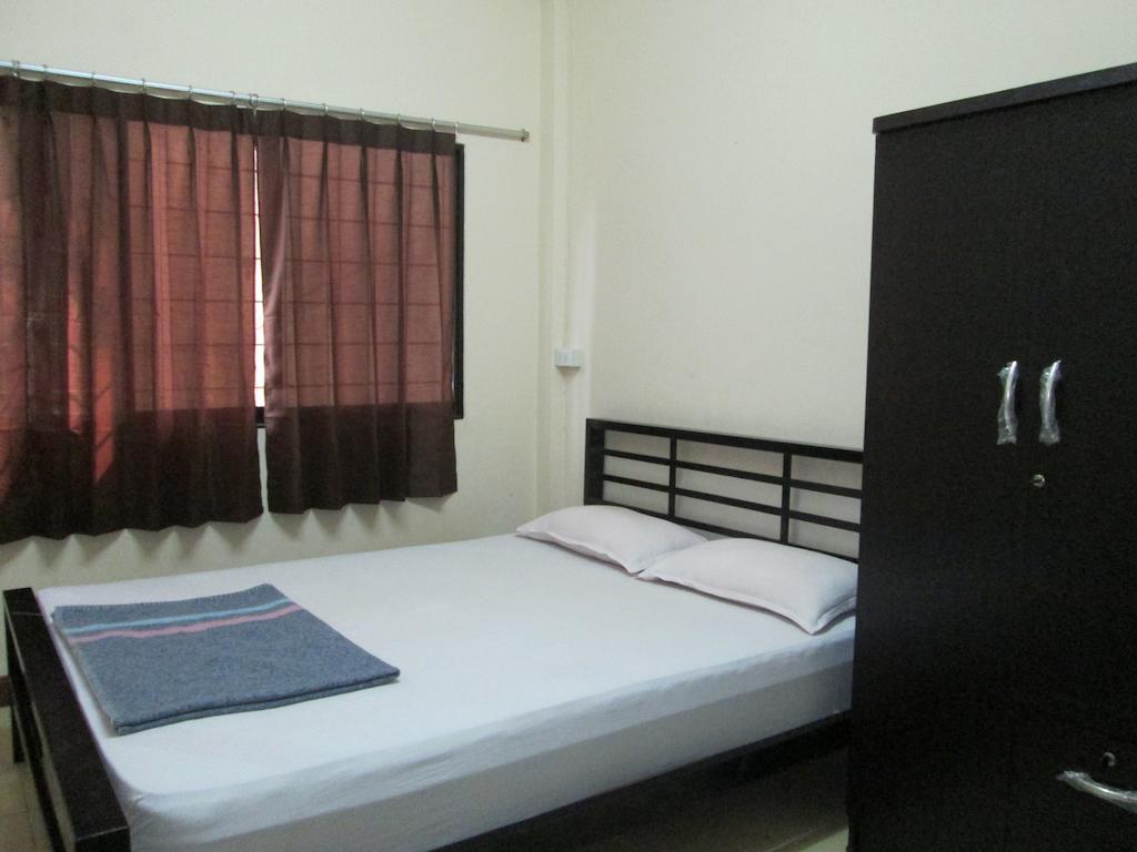 Lee House Inn Bangkok Ruang foto