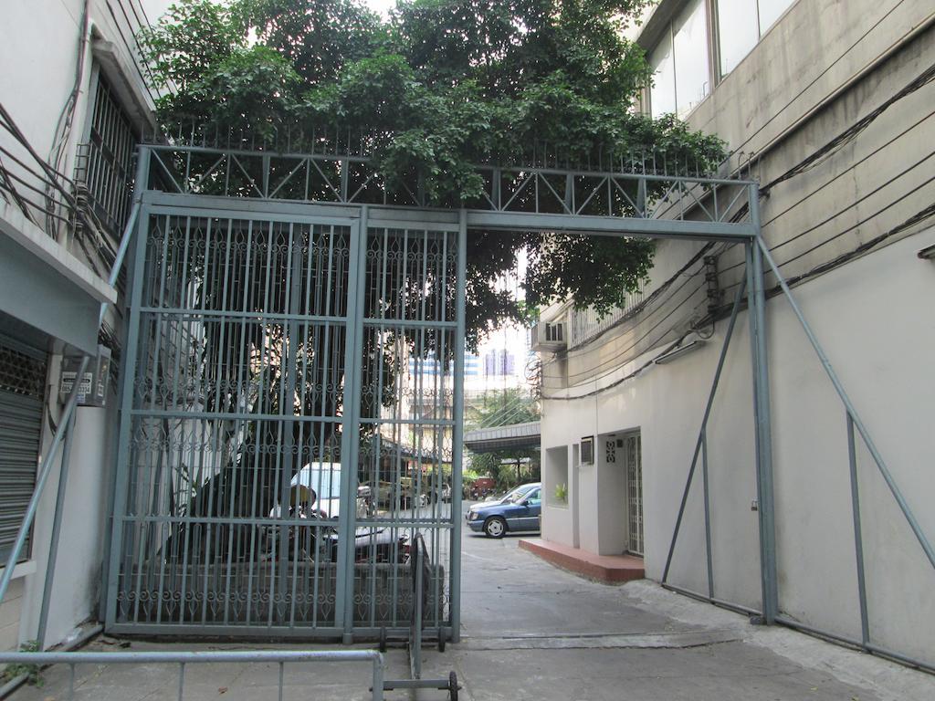 Lee House Inn Bangkok Bagian luar foto